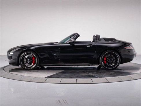 Used 2013 Mercedes-Benz SLS AMG GT Roadster image 3