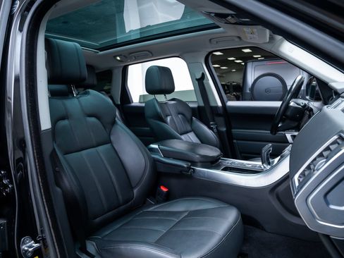 Used 2016 Land Rover Range Rover Sport SE AWD/4WD image 24