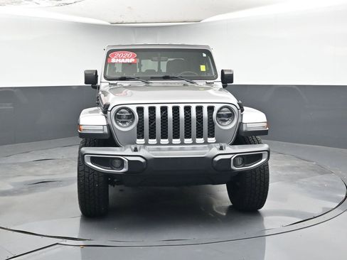 Used 2020 Jeep Gladiator Overland image 8