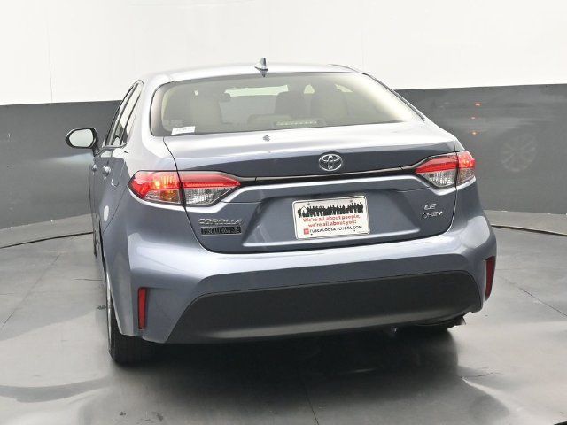 Used 2026 Toyota Corolla LE w/ LE Premium Package FWD image 17