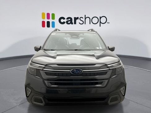 Used 2025 Subaru Forester Limited AWD/4WD image 8