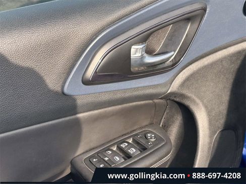 Used 2015 Chrysler 200 S w/ Navigation & Sound Group I image 16