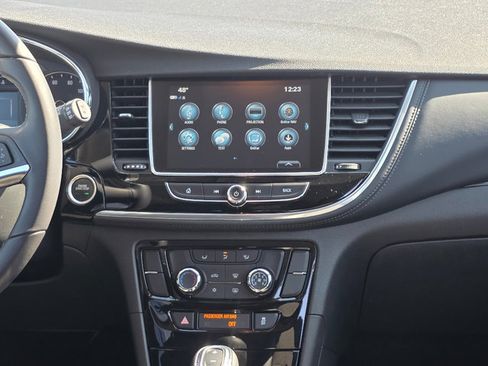 Certified 2019 Buick Encore Preferred w/ Safety Package image 3