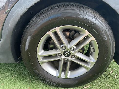Used 2018 Hyundai Santa Fe Sport FWD image 44