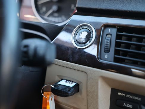 Used 2011 BMW 328i Sedan image 26