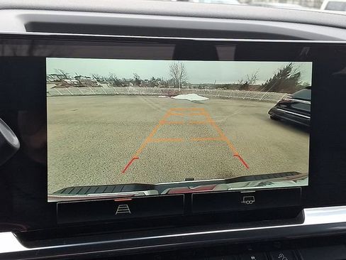 New 2026 GMC Sierra 2500 SLE w/ SLE Value Package; image 18