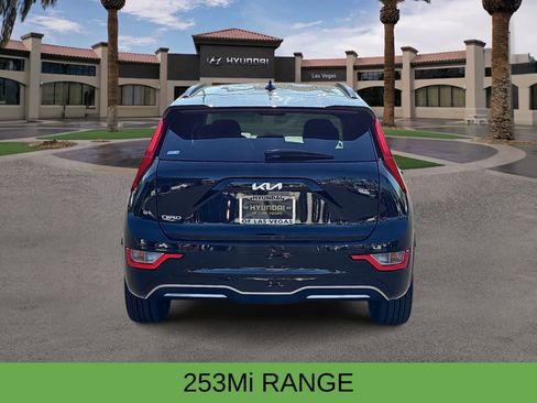 Used 2023 Kia Niro Wind FWD image 7