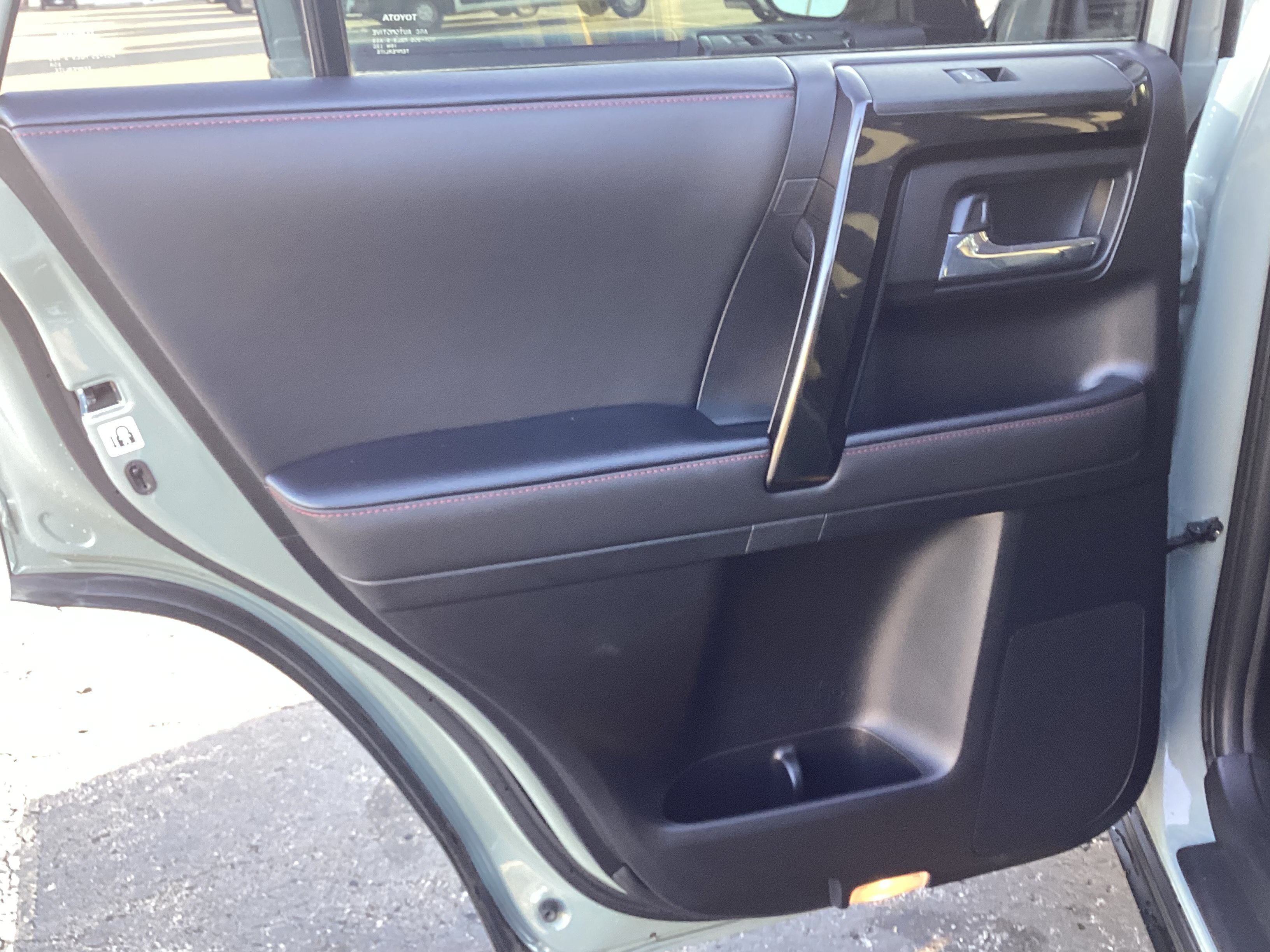 Certified 2023 Toyota 4Runner TRD Off-Road Premium w/ Moonroof Package AWD/4WD image 23