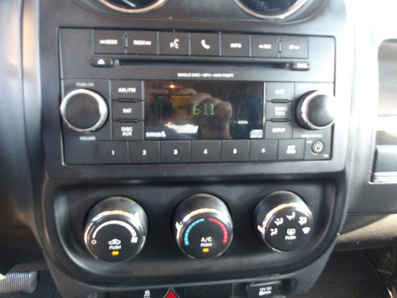 Used 2017 Jeep Patriot Sport w/ Power Value Group FWD image 22