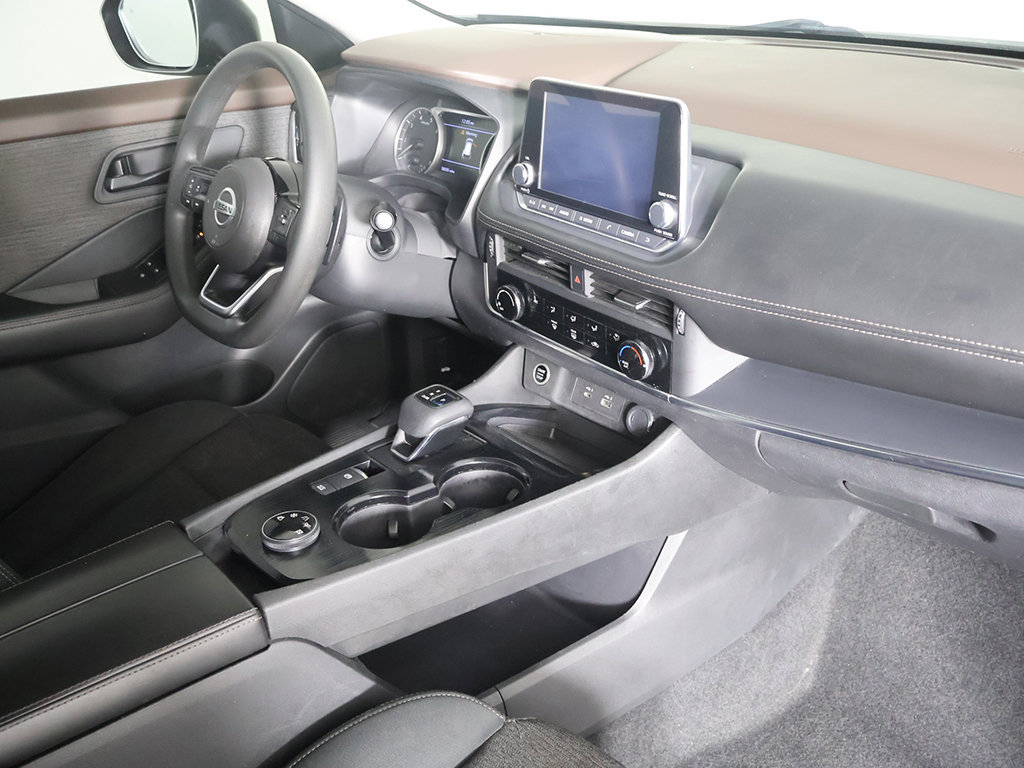 Used 2021 Nissan Rogue S AWD/4WD image 25