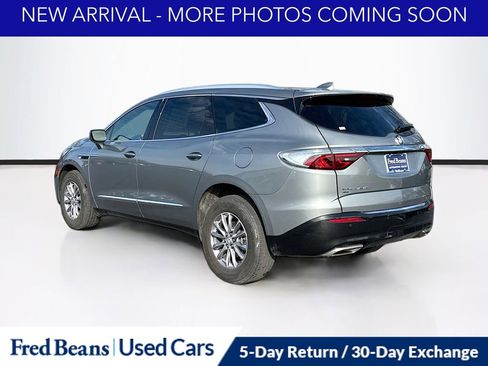 Certified 2024 Buick Enclave Premium image 5