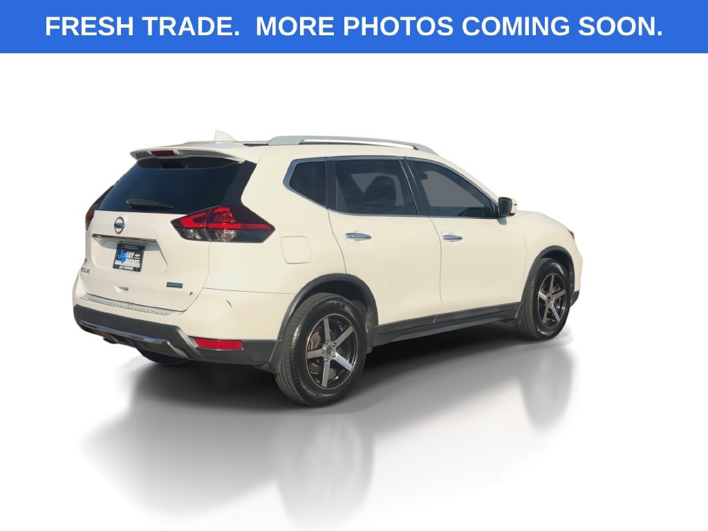 Used 2019 Nissan Rogue S w/ Special Edition Package FWD image 8