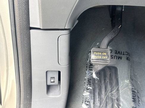 Used 2007 Honda Odyssey LX image 29