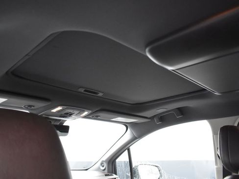 Used 2021 Toyota Sienna Platinum image 20