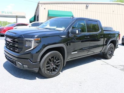 Used 2024 GMC Sierra 1500 Elevation w/ Preferred Package