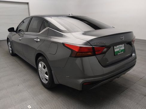 Used 2025 Nissan Altima 2.5 S FWD image 5