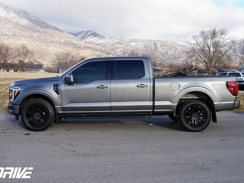 Used 2025 Ford F150 Lariat image 7