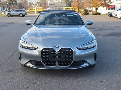 Used 2024 BMW 430i xDrive Convertible w/ Premium Package image 2