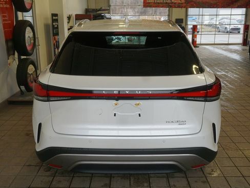 Used 2023 Lexus RX 350 Premium w/ Accessory Package (Z1) image 17