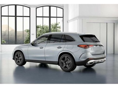 New 2025 Mercedes-Benz GLC 350e 4MATIC image 31