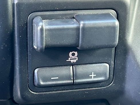 Used 2021 Chevrolet Silverado 2500 LT w/ Z71 Off-Road Package AWD/4WD image 19