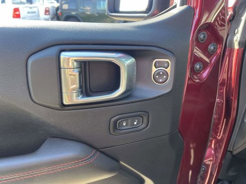 Used 2021 Jeep Wrangler Unlimited Rubicon image 22