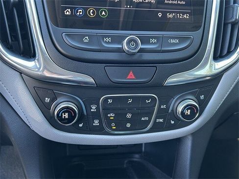 Used 2020 Chevrolet Equinox Premier image 24