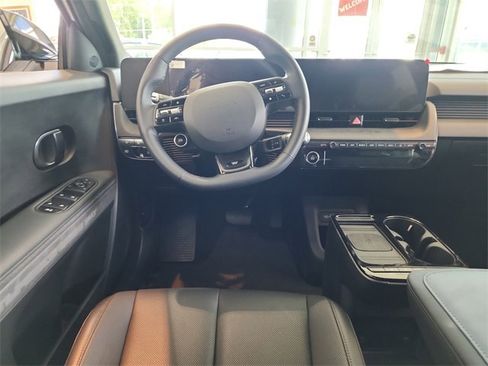 New 2025 Hyundai Ioniq 5 XRT image 8