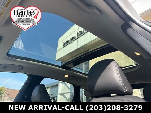 Certified 2024 INFINITI QX50 Luxe image 24