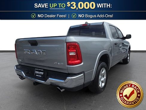 Used 2025 RAM 1500 Big Horn AWD/4WD image 7