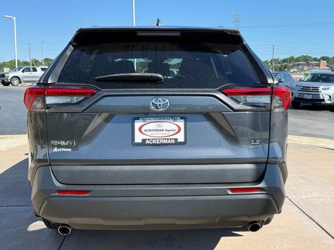 Certified 2020 Toyota RAV4 LE w/ All Weather Liner Package AWD/4WD image 7