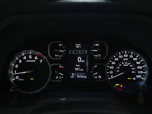 Used 2021 Toyota Tundra Limited w/ Limited Premium Package image 23