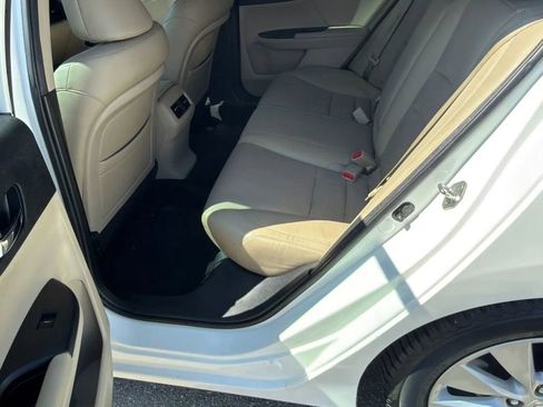 Used 2013 Honda Accord EX-L image 6