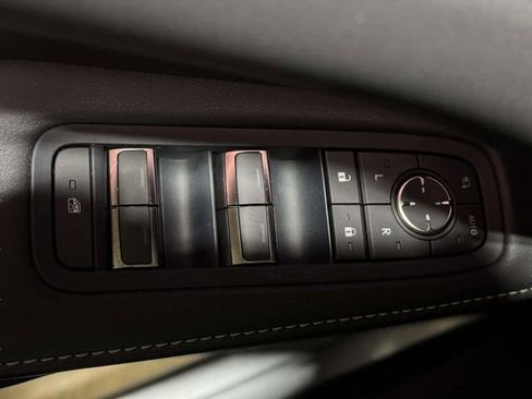 Used 2025 Lexus RX 350 w/ Convenience Package image 20