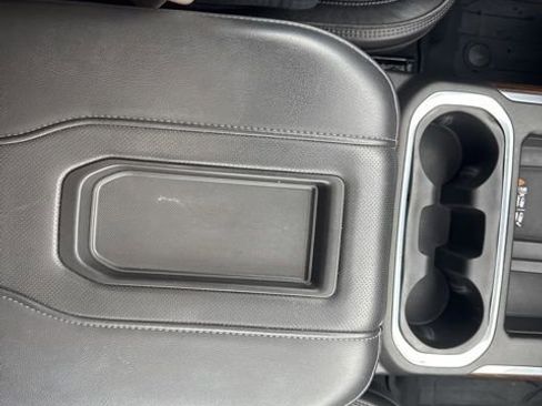 Used 2021 Chevrolet Silverado 1500 High Country w/ Technology Package image 40