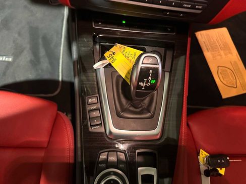 Used 2016 BMW Z4 sDrive35is image 18