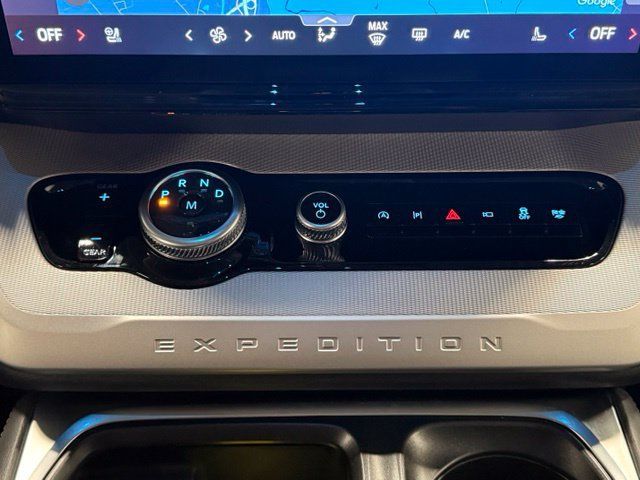 Used 2026 Ford Expedition Max Active RWD image 23