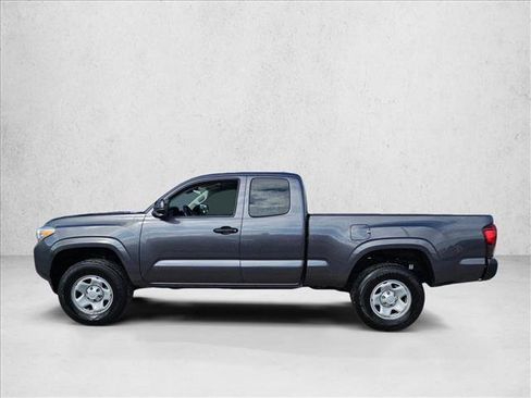 Used 2023 Toyota Tacoma SR image 3
