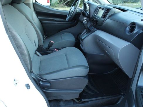 Used 2020 Nissan NV200 SV w/ Sliding Glass Door Package FWD image 16