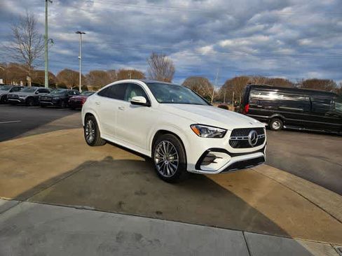 Used 2026 Mercedes-Benz GLE 450 4MATIC Coupe image 3