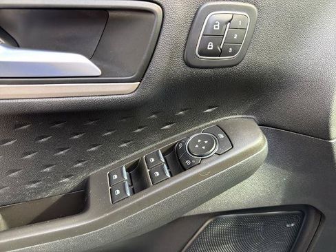 Certified 2020 Ford Escape SEL AWD/4WD image 17