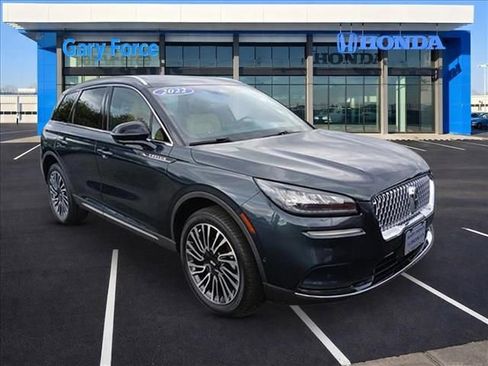 Used 2022 Lincoln Corsair Reserve w/ Equipment Group 201A image 1