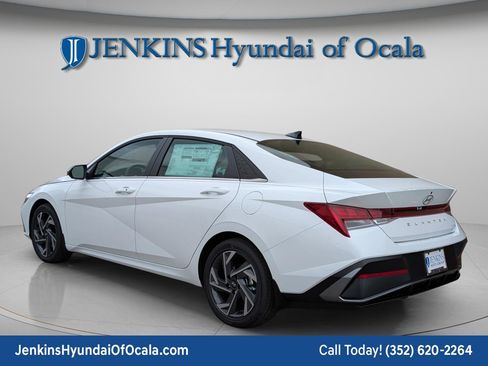 New 2026 Hyundai Elantra Limited image 6