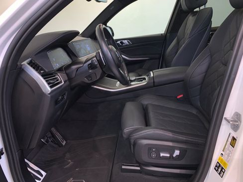 Used 2023 BMW X5 xDrive40i w/ M Sport Package AWD/4WD image 23