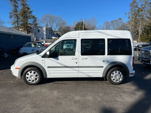 Used 2011 Ford Transit Connect XLT Premium image 3