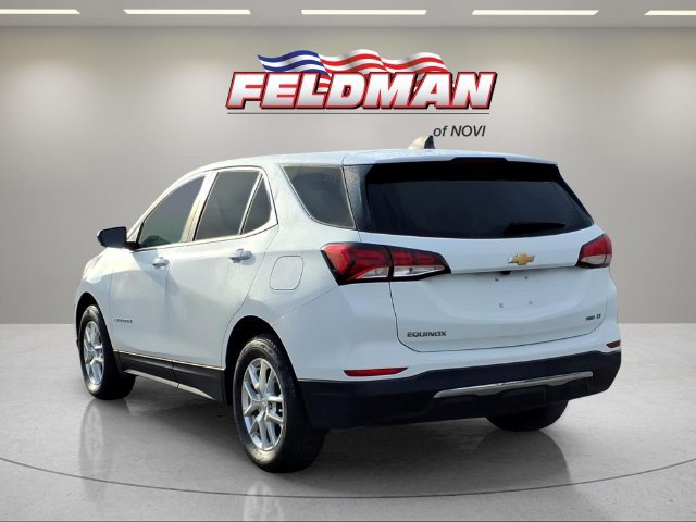 Used 2024 Chevrolet Equinox LT AWD/4WD image 3