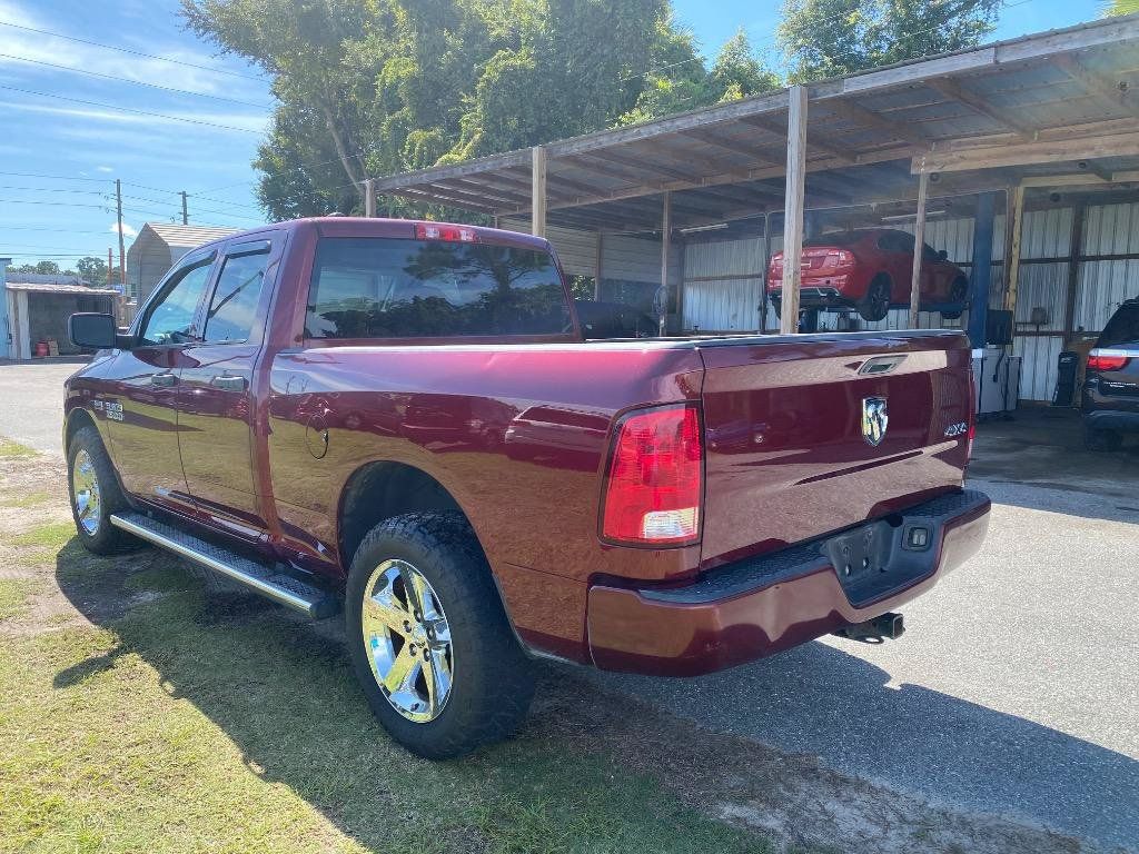 Used 2018 RAM 1500 Express w/ Express Value Package AWD/4WD image 10