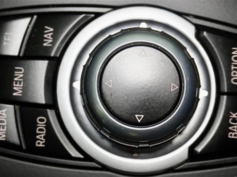 Used 2015 BMW i3 w/ Range Extender image 18