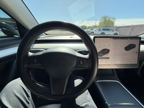 Used 2022 Tesla Model 3 Performance AWD/4WD image 19