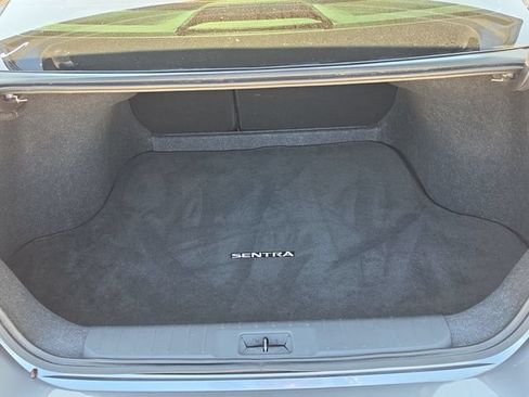 Certified 2025 Nissan Sentra S FWD image 10
